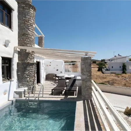 Aspro Paros 1 Vila *